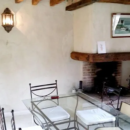 Holiday Home Rue Du Val Corbon Vexin-Sur-Epte